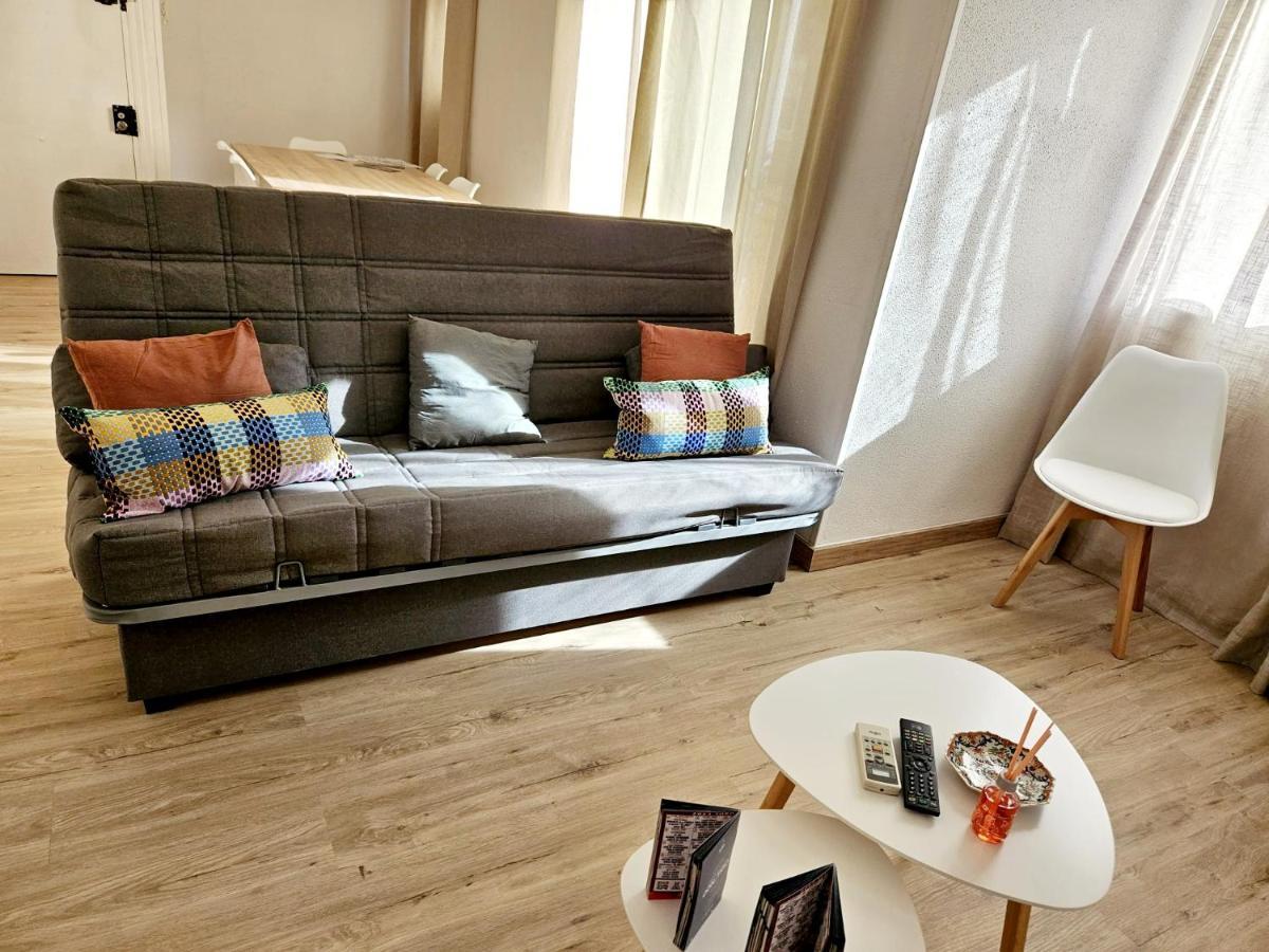 Apartamento Familiar En Triana Seville Exterior photo